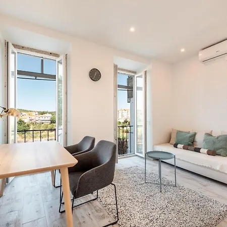 Guestready - Mosaic Terrace Apartment